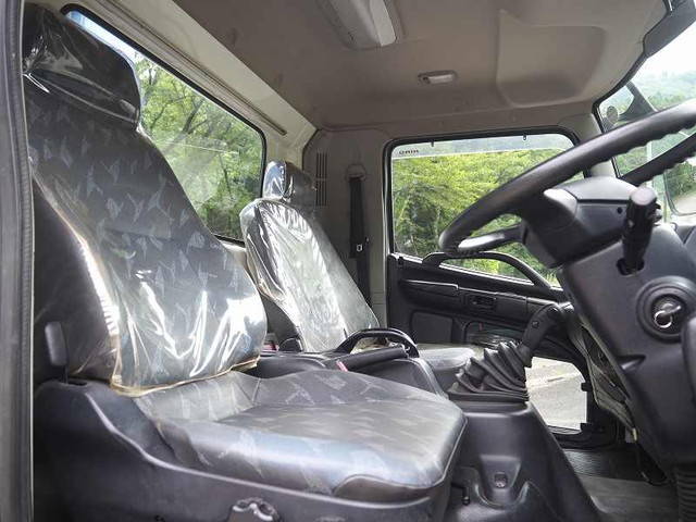 日野レンジャークレーン4段中型（4t）[写真32]