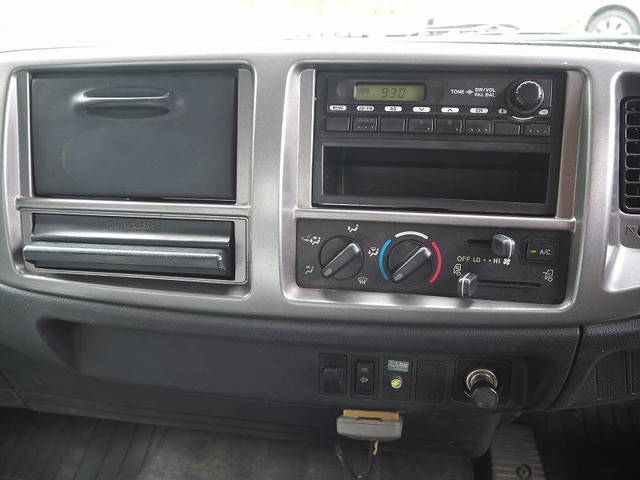 日野レンジャークレーン4段中型（4t）[写真33]