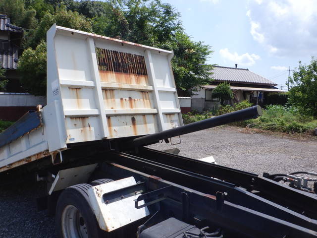 日野デュトロダンプ小型（2t・3t）[写真14]