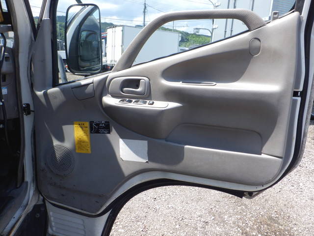 日野デュトロダンプ小型（2t・3t）[写真32]