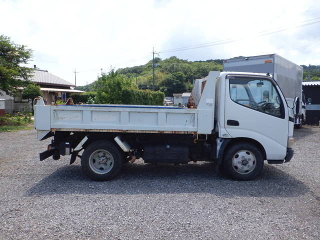 日野デュトロダンプ小型（2t・3t）[写真08]