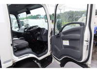 いすゞエルフ冷凍車（冷蔵車）小型（2t・3t）[写真25]