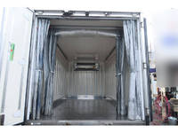 いすゞエルフ冷凍車（冷蔵車）小型（2t・3t）[写真09]