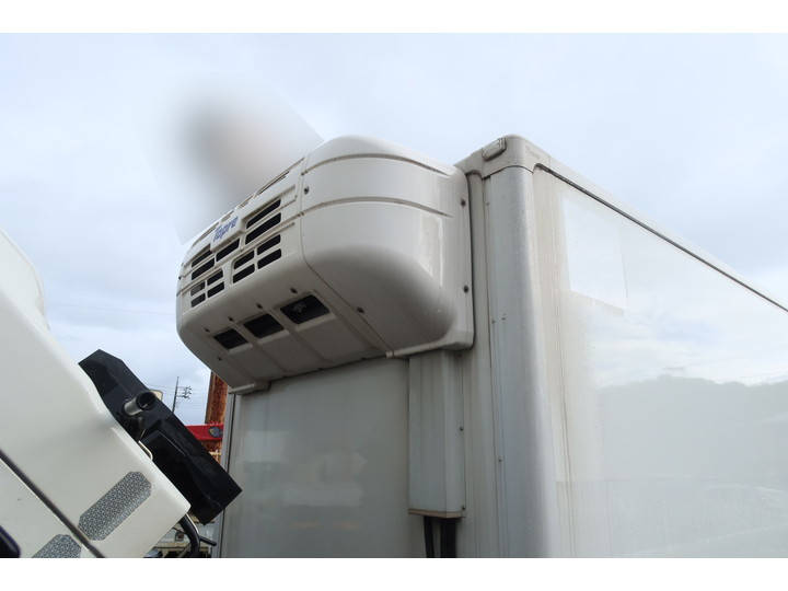 いすゞエルフ冷凍車（冷蔵車）小型（2t・3t）[写真10]