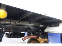 いすゞエルフ冷凍車（冷蔵車）小型（2t・3t）[写真18]