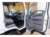 いすゞエルフ冷凍車（冷蔵車）小型（2t・3t）[写真23]