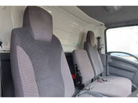 いすゞエルフ冷凍車（冷蔵車）小型（2t・3t）[写真28]