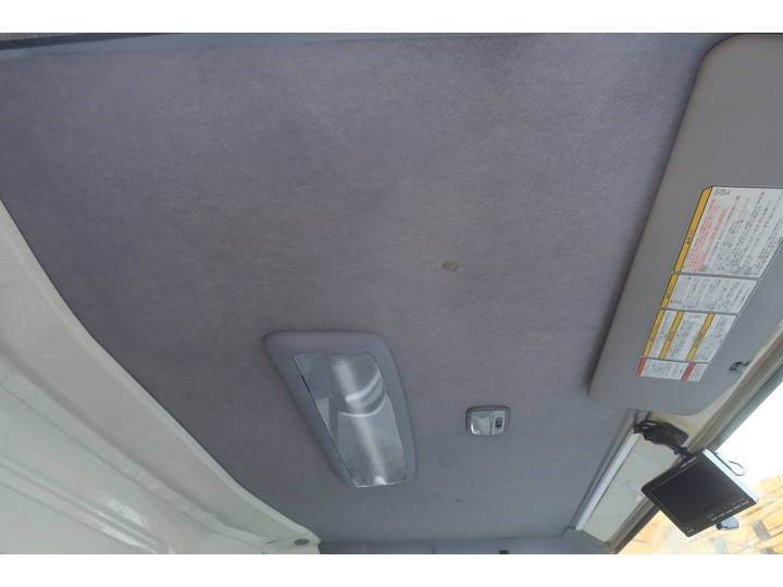 いすゞエルフ冷凍車（冷蔵車）小型（2t・3t）[写真29]