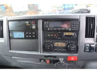 いすゞエルフ冷凍車（冷蔵車）小型（2t・3t）[写真33]