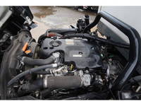 いすゞエルフ冷凍車（冷蔵車）小型（2t・3t）[写真07]