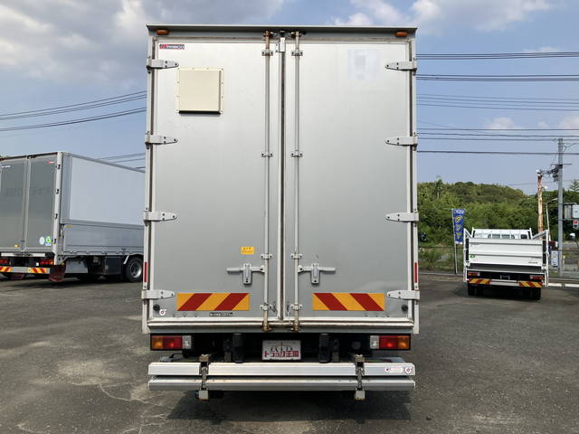 日野デュトロアルミバン小型（2t・3t）[写真10]
