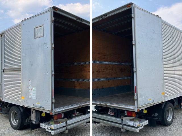 日野デュトロアルミバン小型（2t・3t）[写真17]