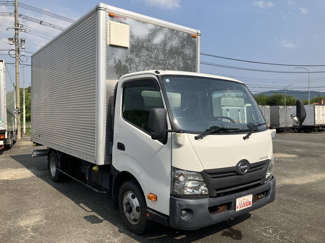 日野デュトロアルミバン小型（2t・3t）[写真03]