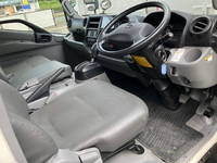 日野デュトロアルミバン小型（2t・3t）[写真37]