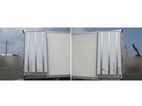 日野デュトロ冷凍車（冷蔵車）小型（2t・3t）[写真14]