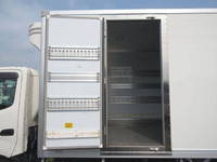 日野デュトロ冷凍車（冷蔵車）小型（2t・3t）[写真16]