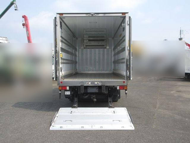 日野デュトロ冷凍車（冷蔵車）小型（2t・3t）[写真07]