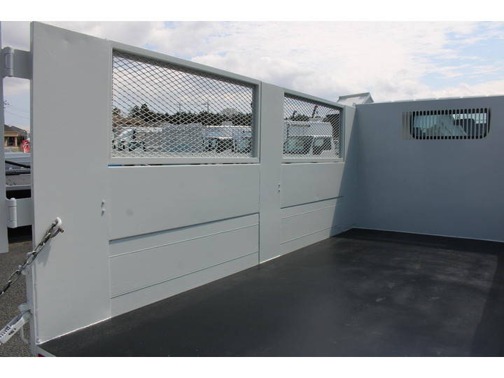 三菱ふそうキャンター深ダンプ（土砂禁ダンプ）小型（2t・3t）[写真10]