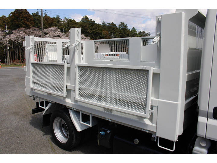 三菱ふそうキャンター深ダンプ（土砂禁ダンプ）小型（2t・3t）[写真11]