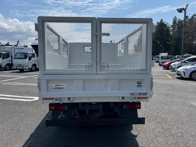 三菱ふそうキャンター深ダンプ（土砂禁ダンプ）小型（2t・3t）[写真02]