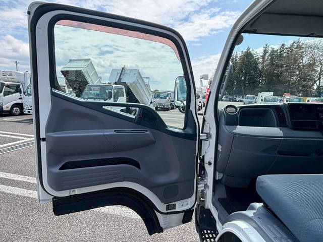 三菱ふそうキャンター深ダンプ（土砂禁ダンプ）小型（2t・3t）[写真37]