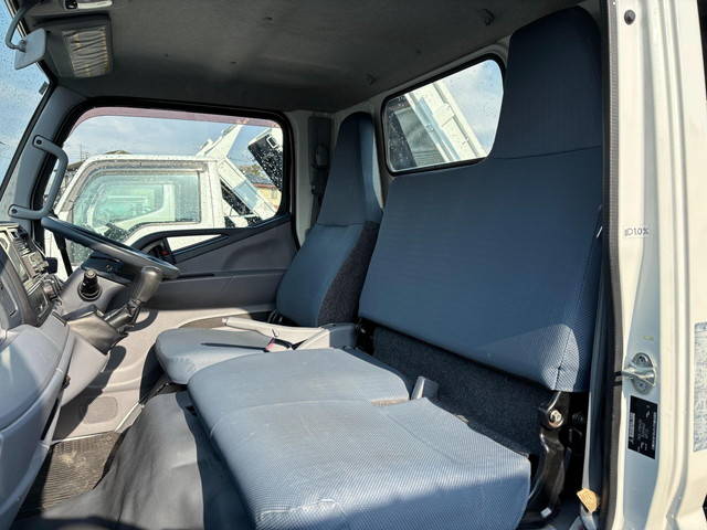 三菱ふそうキャンター深ダンプ（土砂禁ダンプ）小型（2t・3t）[写真38]