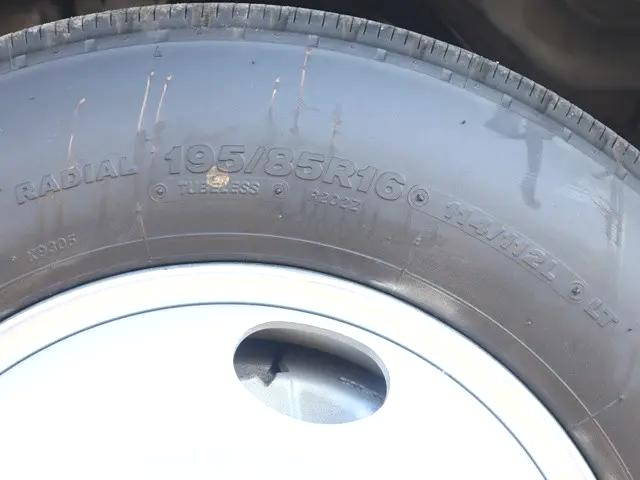 日野デュトロ平ボディ小型（2t・3t）[写真22]