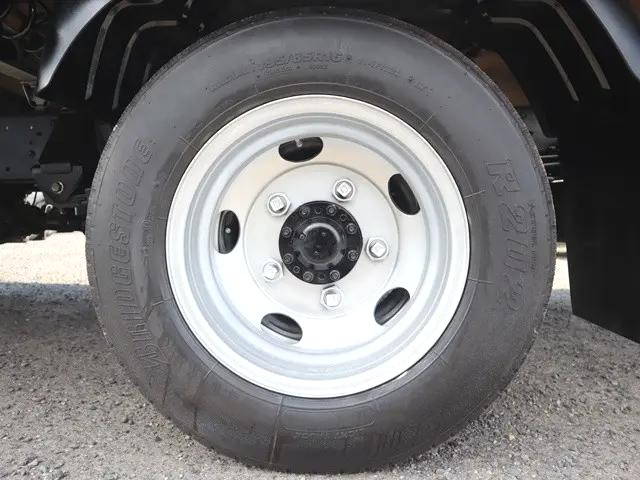 日野デュトロ平ボディ小型（2t・3t）[写真27]