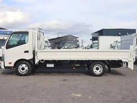 日野デュトロ平ボディ小型（2t・3t）[写真07]