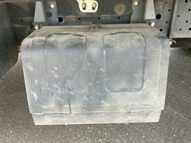 いすゞエルフクレーン4段小型（2t・3t）[写真30]