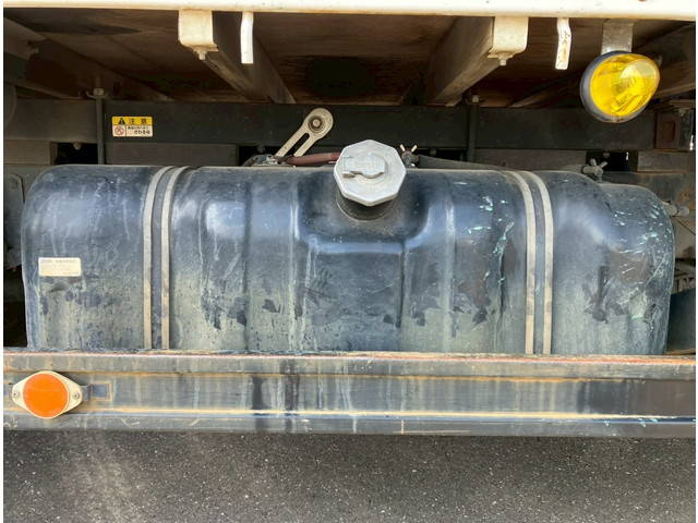 いすゞエルフクレーン4段小型（2t・3t）[写真34]