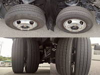 日野デュトロアルミバン小型（2t・3t）[写真18]