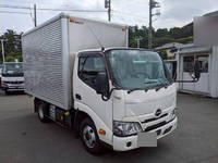 日野デュトロアルミバン小型（2t・3t）[写真01]