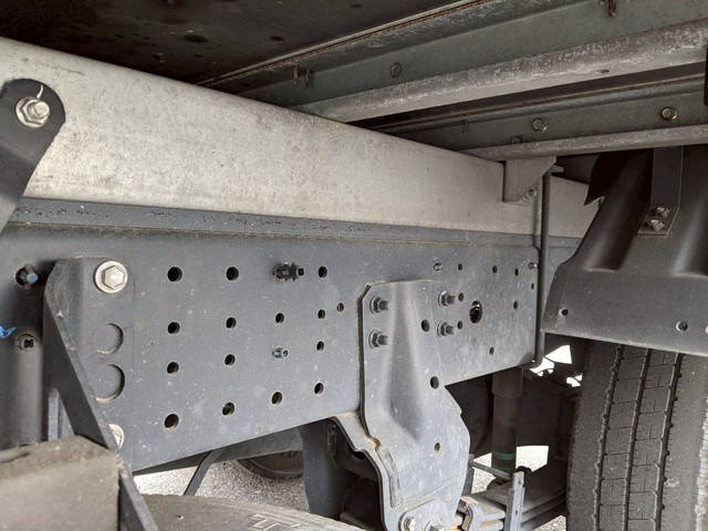 日野デュトロアルミバン小型（2t・3t）[写真27]