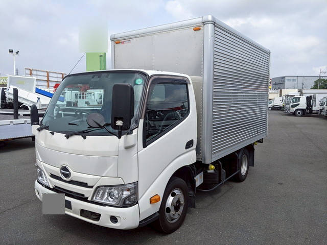 日野デュトロアルミバン小型（2t・3t）[写真03]