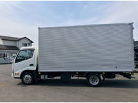 日野デュトロアルミバン小型（2t・3t）[写真13]