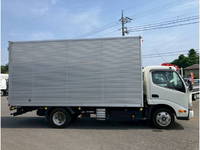 日野デュトロアルミバン小型（2t・3t）[写真14]