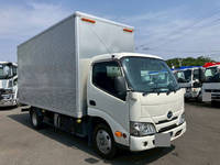 日野デュトロアルミバン小型（2t・3t）[写真01]