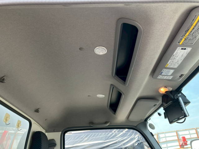 日野デュトロアルミバン小型（2t・3t）[写真28]