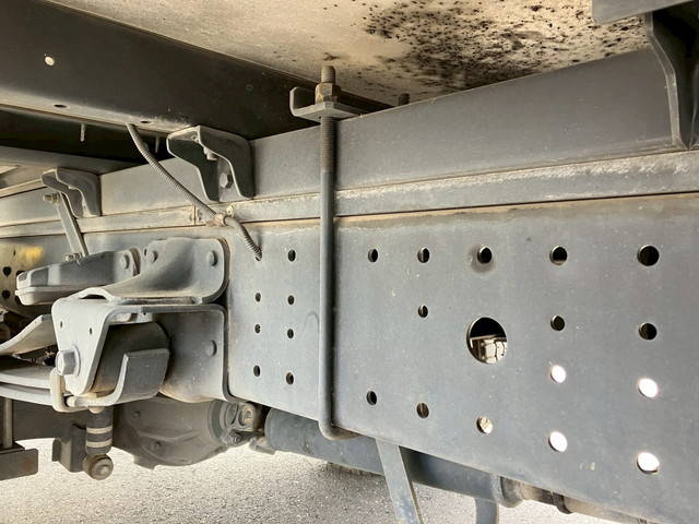 日野デュトロアルミバン小型（2t・3t）[写真29]