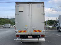 いすゞエルフアルミバン小型（2t・3t）[写真11]