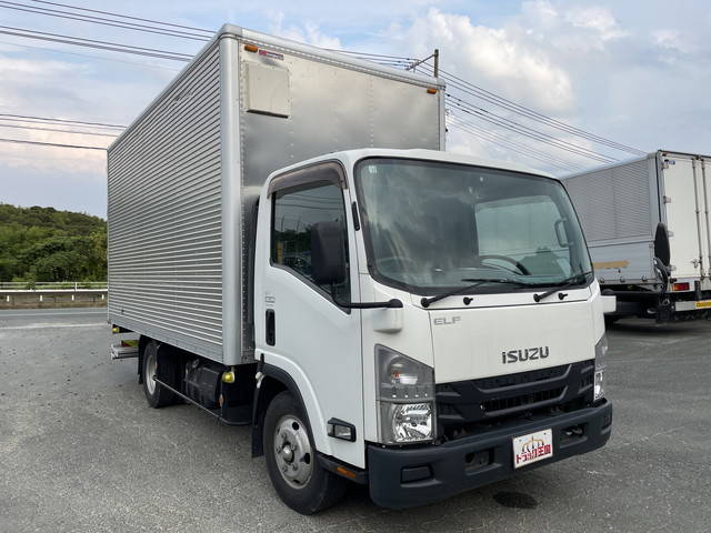 いすゞエルフアルミバン小型（2t・3t）[写真03]