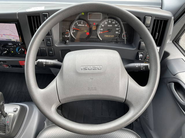 いすゞエルフアルミバン小型（2t・3t）[写真35]