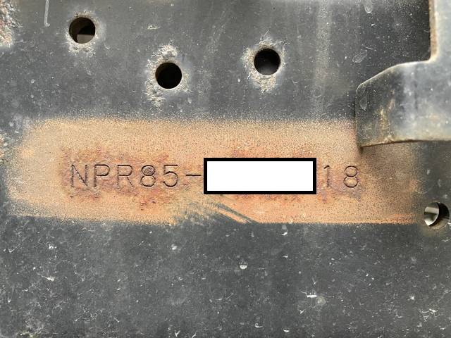 いすゞエルフアルミバン小型（2t・3t）[写真40]