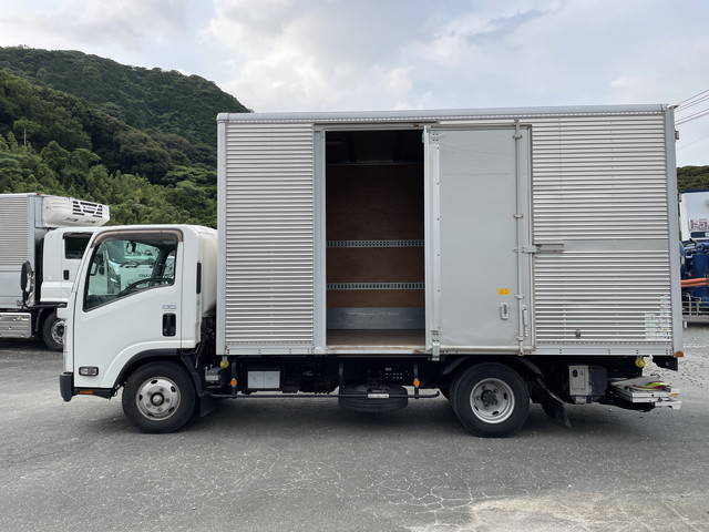 いすゞエルフアルミバン小型（2t・3t）[写真06]