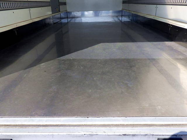 日野レンジャーパネルバン中型（4t）[写真10]