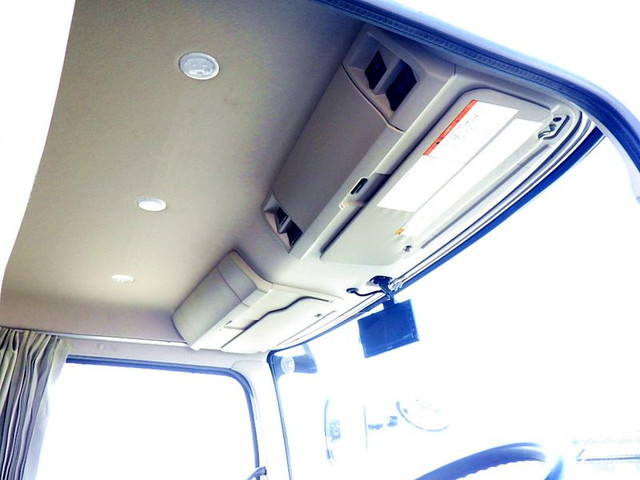 日野レンジャーパネルバン中型（4t）[写真14]