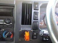 いすゞエルフダブルキャブ（Wキャブ）小型（2t・3t）[写真17]