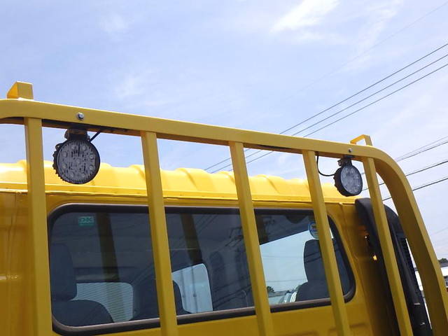 いすゞエルフダブルキャブ（Wキャブ）小型（2t・3t）[写真25]