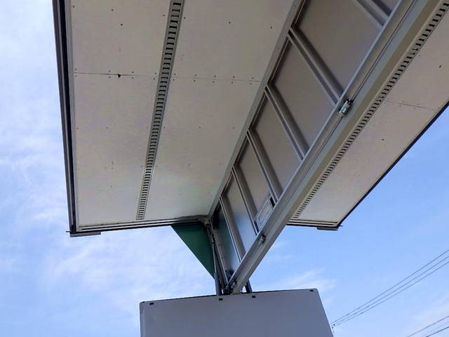 三菱ふそうファイターアルミウイング中型（4t）[写真10]